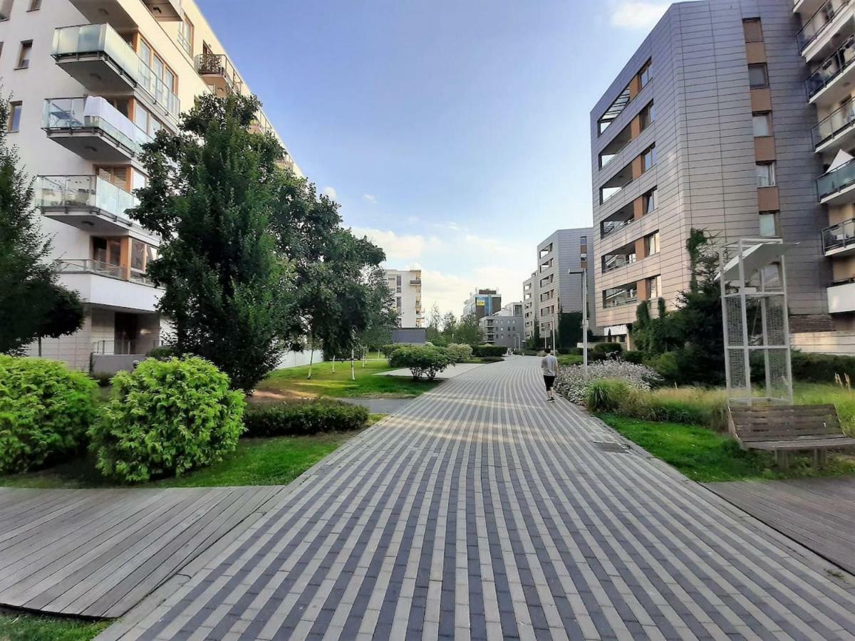 Airport Residence Amber Warsaw Exterior photo